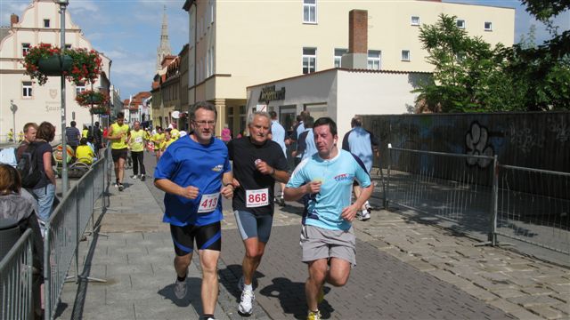 ../Images/BenefizlaufMerseburg2011 (72).jpg
